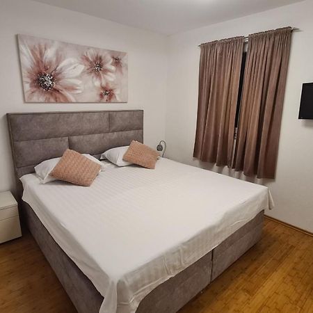 Apartment Fortuna Makarska Eksteriør bilde